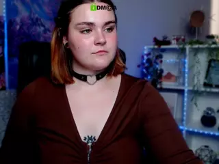 melani-first's Live Sex Cam Show
