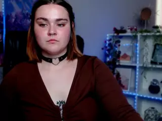 melani-first's Live Sex Cam Show
