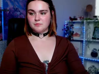 melani-first's Live Sex Cam Show
