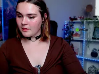 melani-first's Live Sex Cam Show