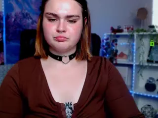 melani-first's Live Sex Cam Show