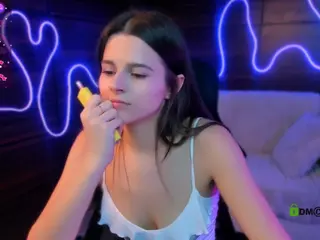 melani-first's Live Sex Cam Show