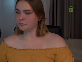 melani-first's Live Sex Cam Show