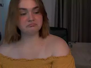 melani-first's Live Sex Cam Show