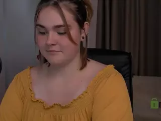 melani-first's Live Sex Cam Show