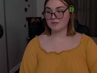 melani-first's Live Sex Cam Show