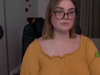 melani-first's Live Sex Cam Show