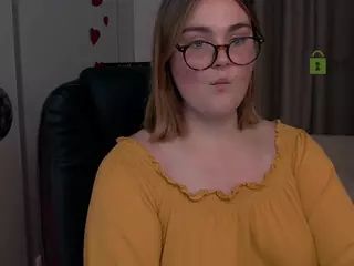 melani-first's Live Sex Cam Show
