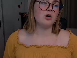 melani-first's Live Sex Cam Show