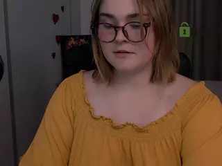 melani-first's Live Sex Cam Show