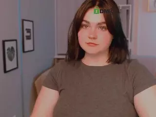 melani-first's Live Sex Cam Show