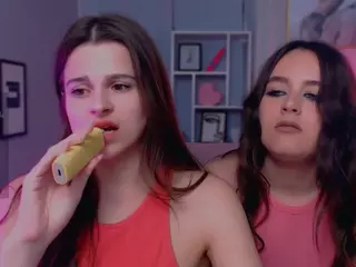 melani-first's Live Sex Cam Show