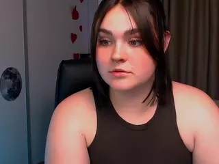melani-first's Live Sex Cam Show