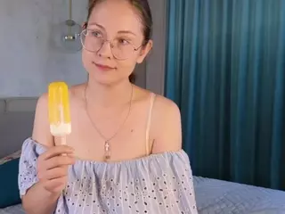 Lottie's Live Sex Cam Show