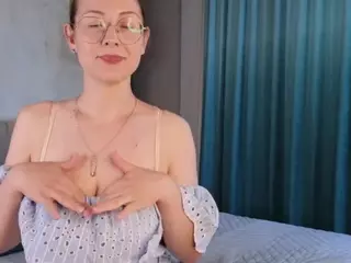 Lottie's Live Sex Cam Show