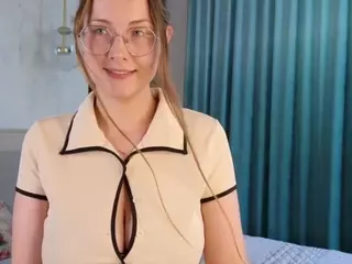 Lottie's Live Sex Cam Show