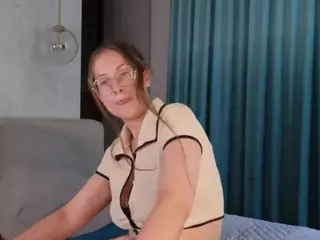 Lottie's Live Sex Cam Show