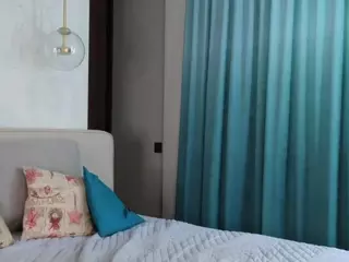 Lottie's Live Sex Cam Show