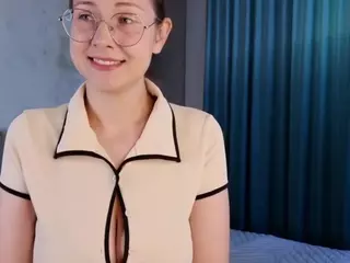 Lottie's Live Sex Cam Show