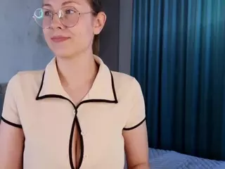 Lottie's Live Sex Cam Show