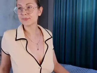 Lottie's Live Sex Cam Show