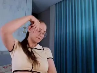 Lottie's Live Sex Cam Show