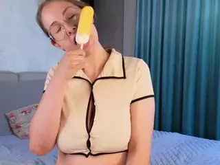 Lottie's Live Sex Cam Show