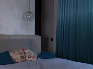 Lottie's Live Sex Cam Show