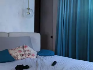 Lottie's Live Sex Cam Show