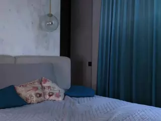 Lottie's Live Sex Cam Show