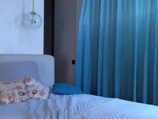 Lottie's Live Sex Cam Show