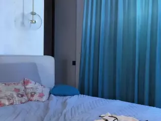 Lottie's Live Sex Cam Show