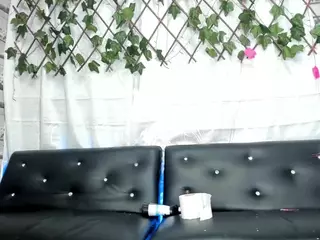 nefertityx's Live Sex Cam Show