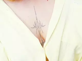 PhilomenaElson's Live Sex Cam Show