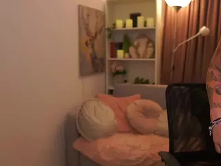 uwunika's Live Sex Cam Show