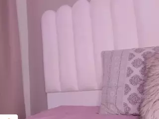 Christine-owens's Live Sex Cam Show