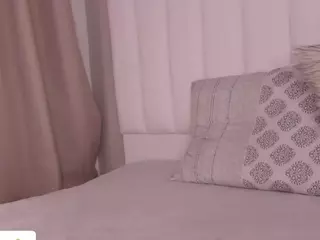 Christine-owens's Live Sex Cam Show
