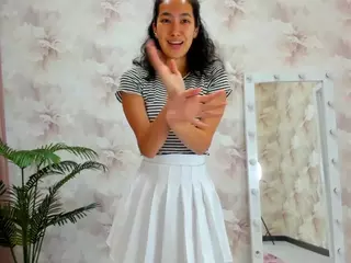 Flirty-Aura's Live Sex Cam Show