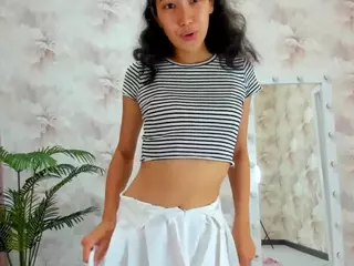 Flirty-Aura's Live Sex Cam Show