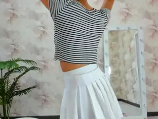 Flirty-Aura's Live Sex Cam Show