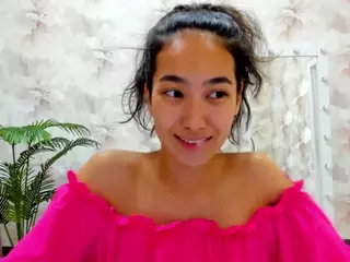 Flirty-Aura's Live Sex Cam Show