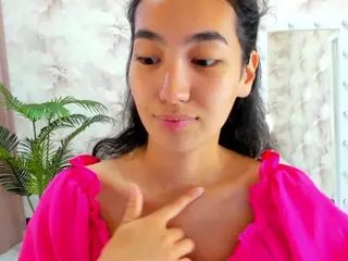 Flirty-Aura's Live Sex Cam Show