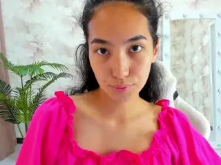 Flirty-Aura's Live Sex Cam Show