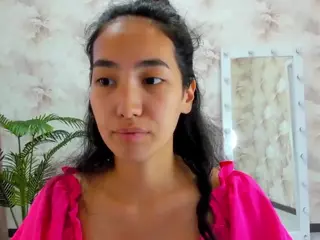 Flirty-Aura's Live Sex Cam Show