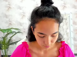 Flirty-Aura's Live Sex Cam Show