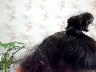 Flirty-Aura's Live Sex Cam Show