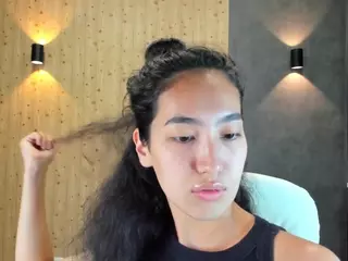 Flirty-Aura's Live Sex Cam Show