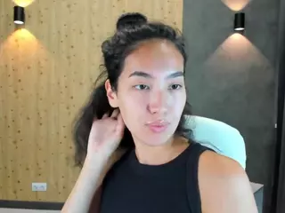 Flirty-Aura's Live Sex Cam Show