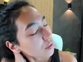 Flirty-Aura's Live Sex Cam Show