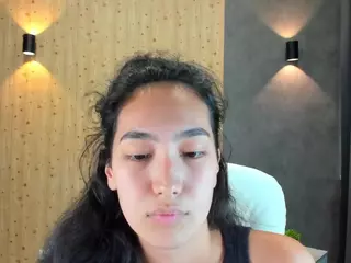 Flirty-Aura's Live Sex Cam Show